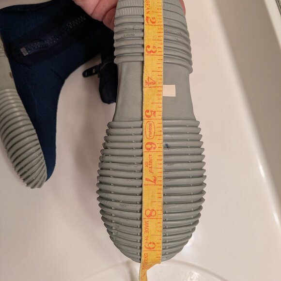 US Divers Neoprene Boots 5mm Women's size 8 Wetsuit Shoes - Picture 8 of 8